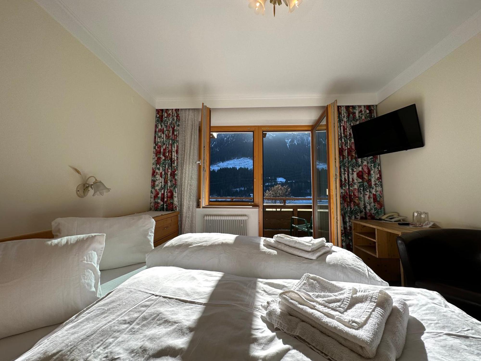 Pension Dorferwirt Bramberg am Wildkogel Room photo